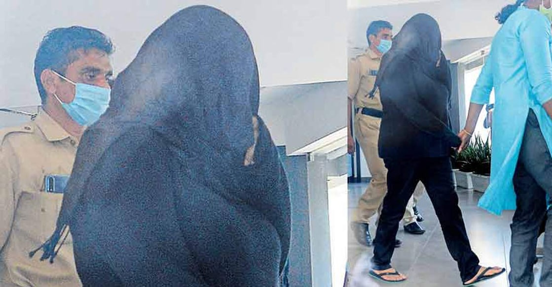 NIA finds over Rs 1 crore, 1 kg of gold in Swapna’s lockers NIA finds over Rs 1 crore, 1 kg of gold in Swapna’s lockers