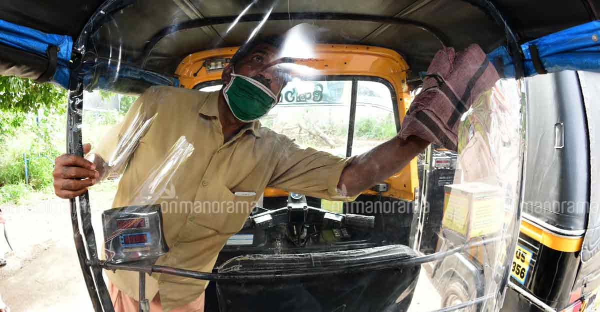 HC declines visa extension to US citizen, who feels safer in Kerala during COVID-19 pandemic HC declines visa extension to US citizen, who feels safer in Kerala during COVID-19 pandemic