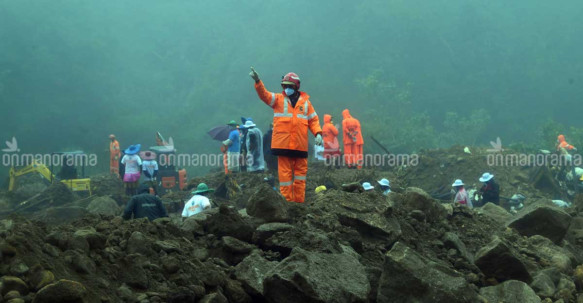 Relief afar: Pettimudi landslip victims sink in a misery marsh Relief afar: Pettimudi landslip victims sink in a misery marsh