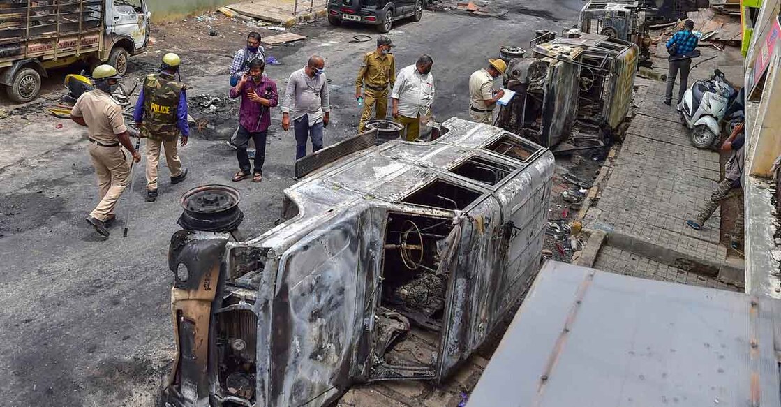 Violence breaks out in Bengaluru over Facebook post by Congress MLA's alleged aide Violence breaks out in Bengaluru over Facebook post by Congress MLA's alleged aide