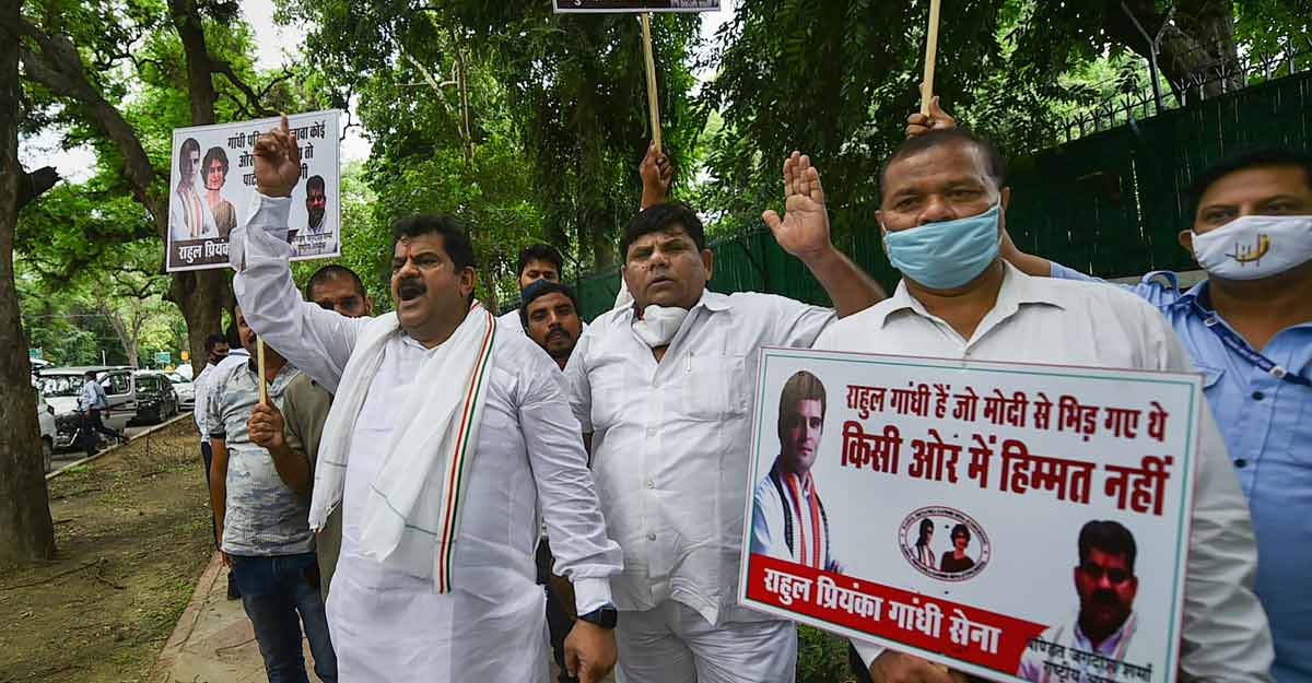 CWC meet: Sonia Gandhi offers to quit as Congress chief, Rahul questions letter by dissidents