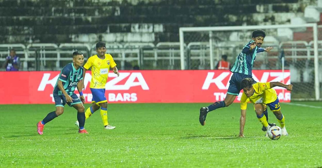 Action between Thiruvananthapuram Kombans (yellow) and Calicut FC in a Super League Kerala match in Kozhikode on Tuesday. Photo: Special arrangement 