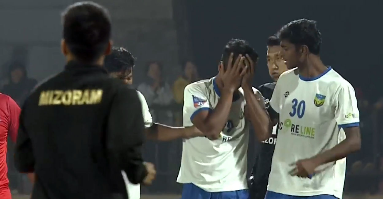 Kerala players were reduced to tears after heartbreak in penalty shootout in the quarterfinals of the Santosh Trophy against Mizoram. Photo: Screengrab/FIFAplus