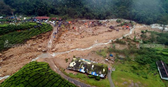 Death toll in Munnar landslide rises to 27, rescue mission continues