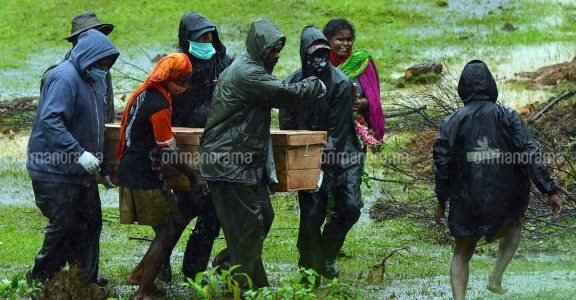 Death toll in Munnar landslide rises to 27, rescue mission continues