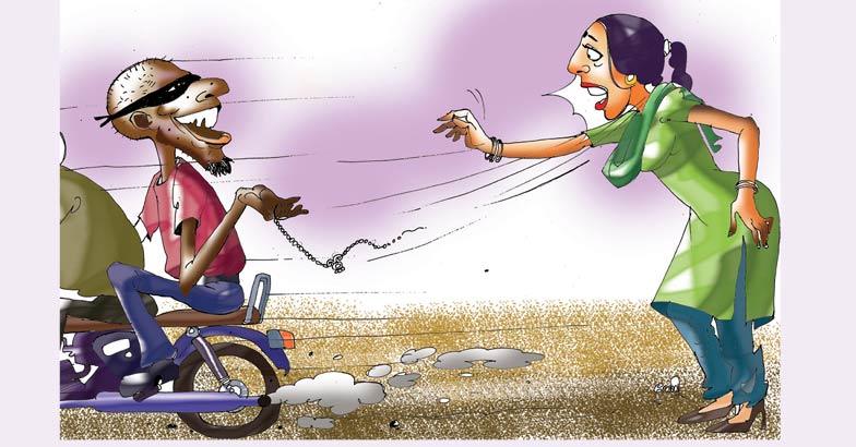 Two hacks for a shove: 77-year-old woman fights motorbike-borne chain-snatcher  | motorbike | chain-snatcher | changanassery | robber | Kerala News |  Regional News