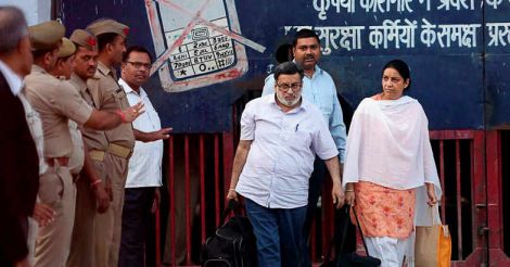 Aarushi murder case: SC admits appeal against Talwars 