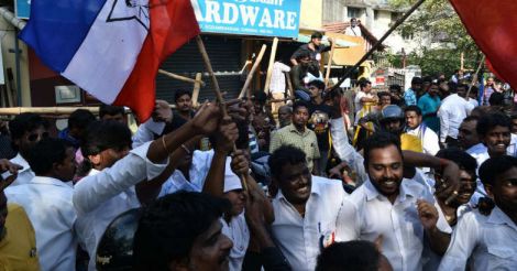 Rajini to form new party, contest from 234 seats in TN