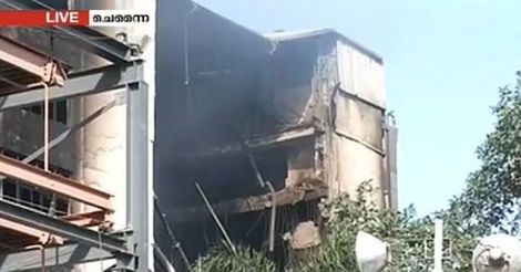 A day after fire, part of Chennai Silks showroom collapses