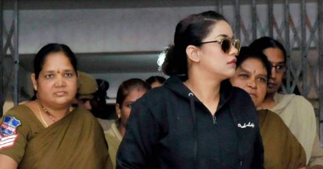 Hyderabad drug case: actress Mumaith Khan appears before SIT  