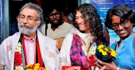 Irom Sharmila marries long-time partner Coutinho in Kodaikanal