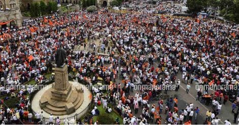 Azad Maidan turns saffron Maratha morcha reaches Mumbai 