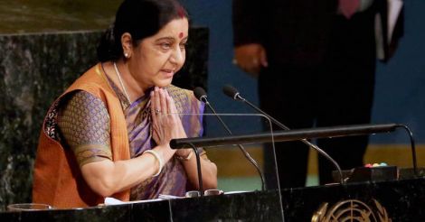 Pakistan invokes Arundhati Roy to attack Sushma Swaraj's UN speech