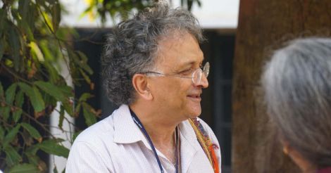  Ramachandra Guha