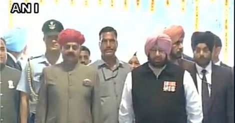 Amarinder Singh sworn in as Punjab CM 