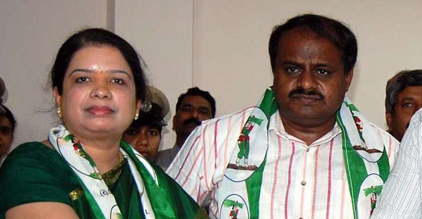 Anita Kumaraswamy with HD Kumaraswamy