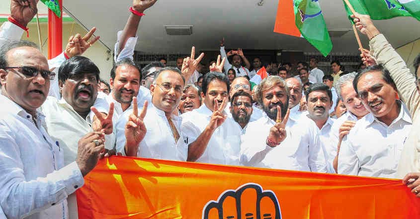 Cong-JD(S) wins 4/5 bypoll seats, shock defeat for BJP in Bellari