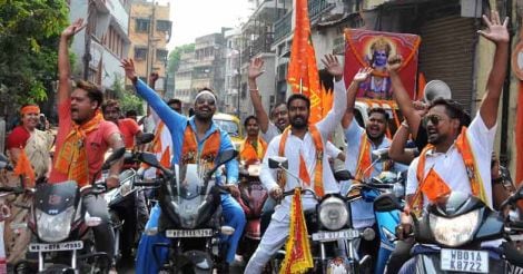 Bengal Ram Navami procession clashes: 1 killed, case against BJP leader