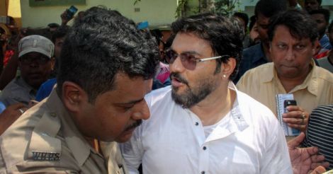 Union minister Babul Supriyo barred from visiting troubled areas in West Bengal