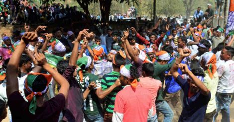  Still short of 10 seats, Congress stakes claim to form Meghalaya govt