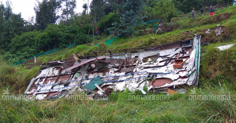 tourist bus accident in ooty