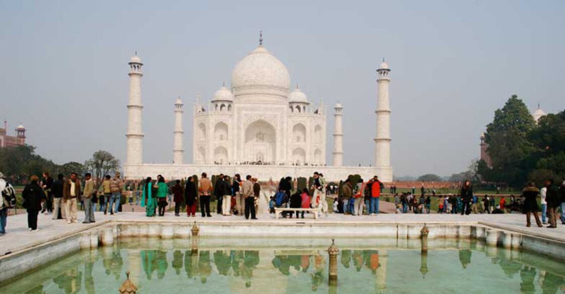Restore Taj Mahal or demolish it, SC tells Centre Restore Taj Mahal or demolish it, SC tells Centre