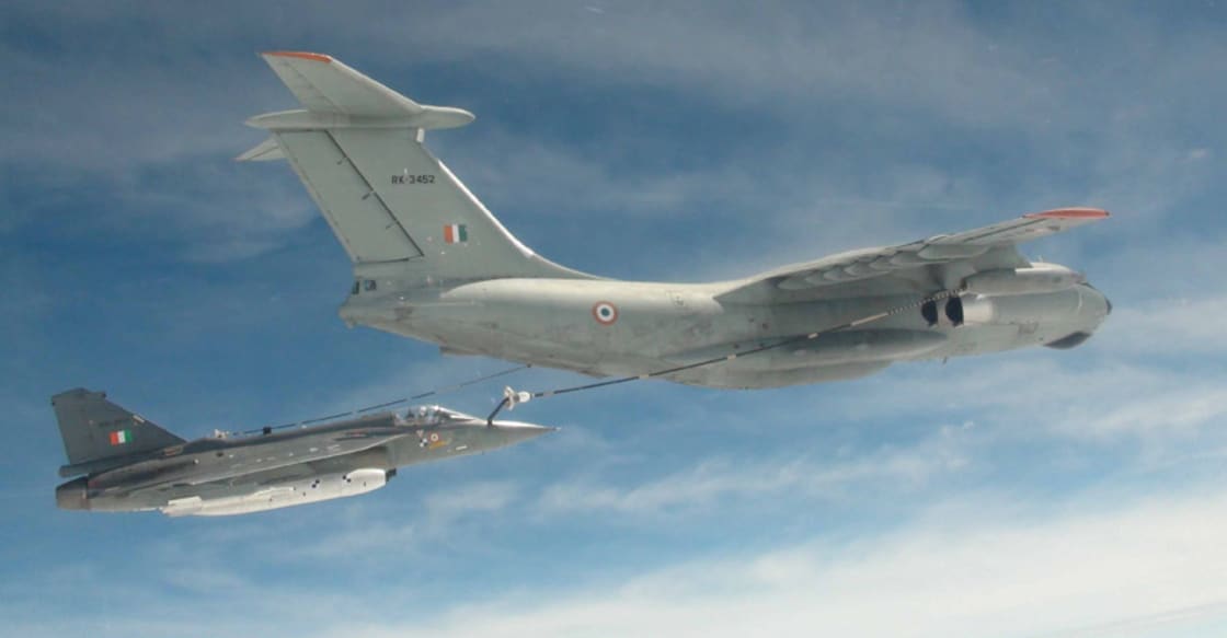 Tejas clears critical hurdle with smooth air-to-air refueling Tejas clears critical hurdle with smooth air-to-air refueling