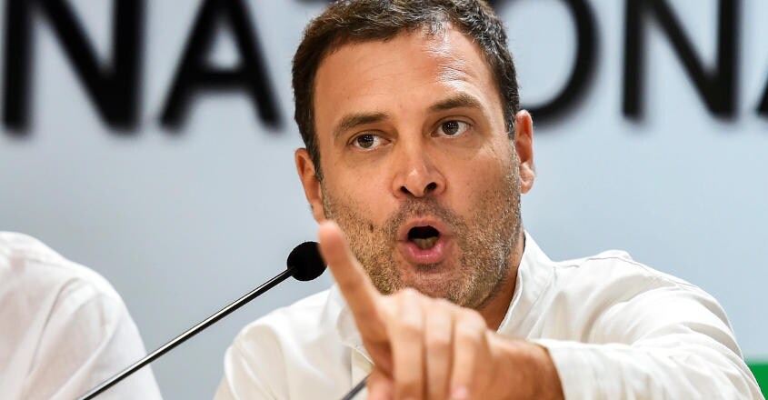 PM's 'blue-eyed boy' in CBI allowed Vijay Mallya to flee: Rahul Gandhi