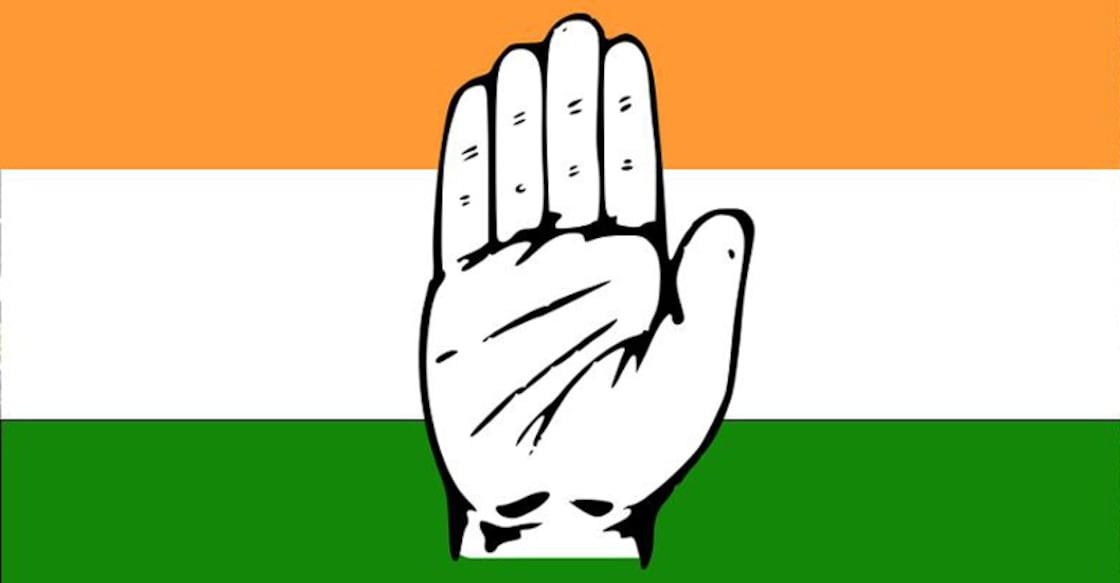 Congress demands floor test in Goa, claims it can form govt Congress demands floor test in Goa, claims it can form govt