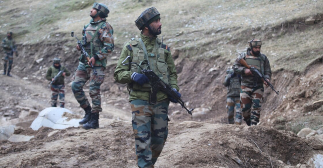 Gunfight breaks out in in J&K's Tral