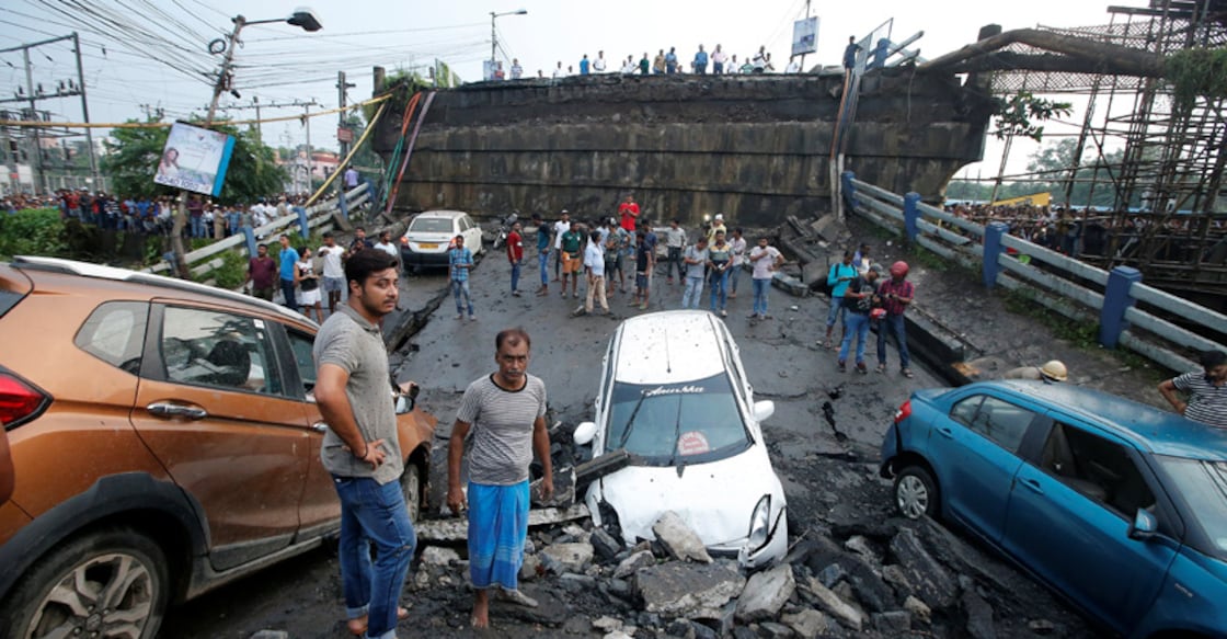 Kolkata bridge collapse Kolkata bridge collapse