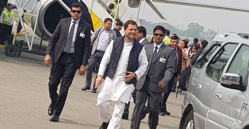 Engine trouble grounds Rahul's Bihar-bound plane, rallies delayed ...