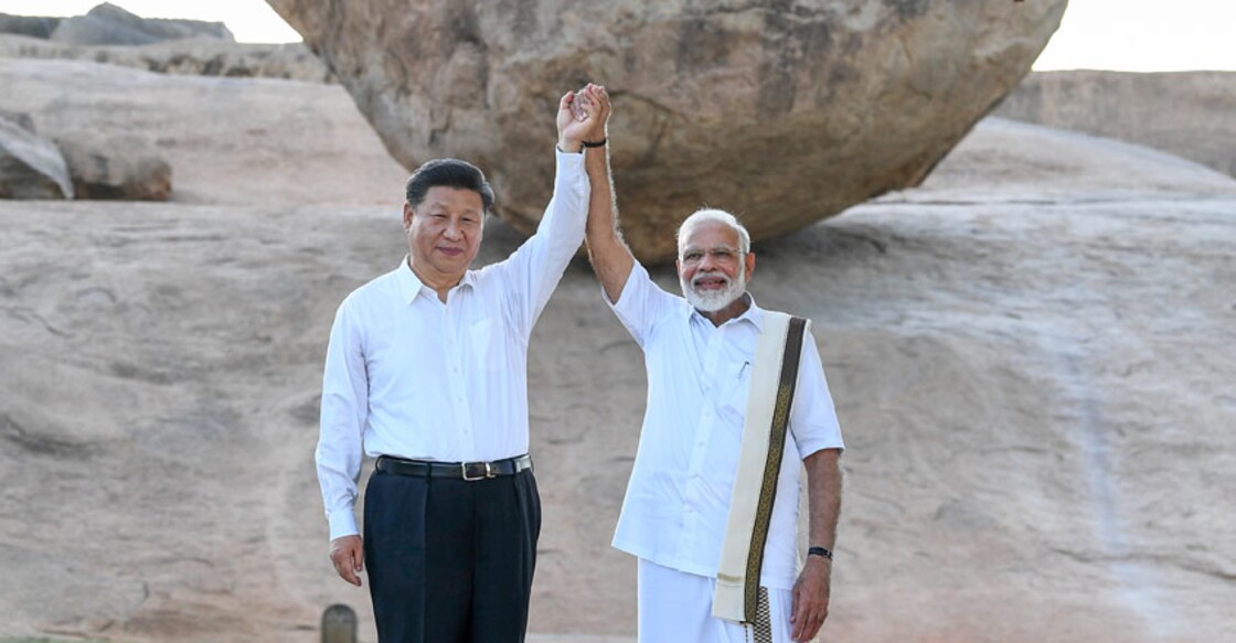 Modi meets Xi Jinping at Mamallapuram as two-day informal summit begins