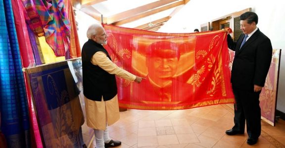 Modi, Xi avoid Kashmir during talks at informal summit Modi, Xi avoid Kashmir during talks at informal summit