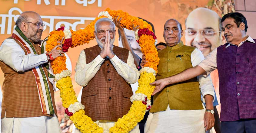 Dushyant Chautala may be Haryana's kingmaker, but who will he make king? Dushyant Chautala may be Haryana's kingmaker, but who will he make king?