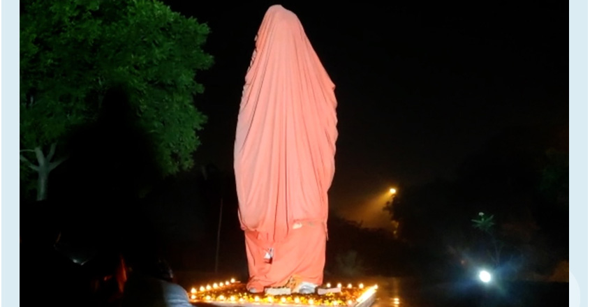 JNU row: Now, objectionable messages found written on base of Vivekananda statue