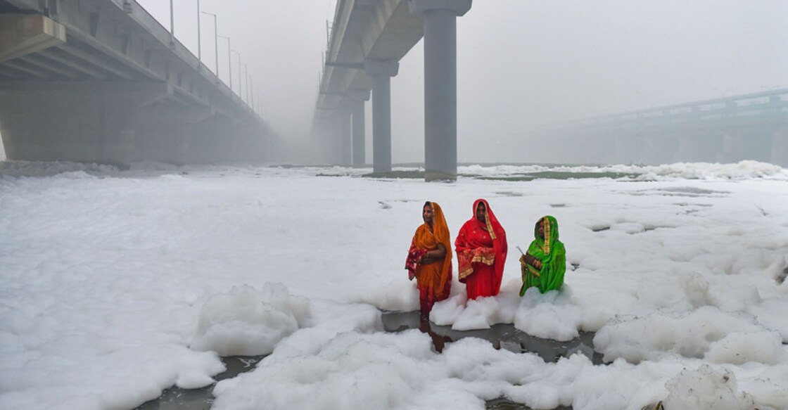 No let-up in Delhi's air quality, odd-even scheme commences