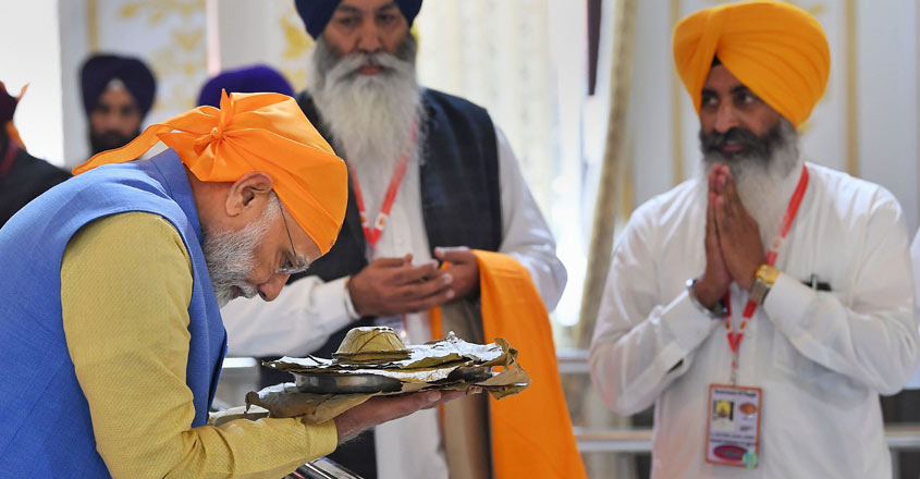 Kartarpur corridor: PM Modi thanks Imran for timely opening of Kartarpur corridor Kartarpur corridor: PM Modi thanks Imran for timely opening of Kartarpur corridor