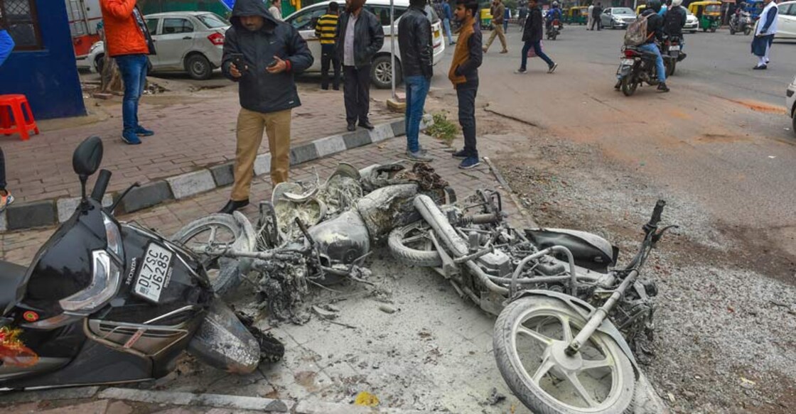 10 with criminal background arrested for violence at Jamia, none of them students