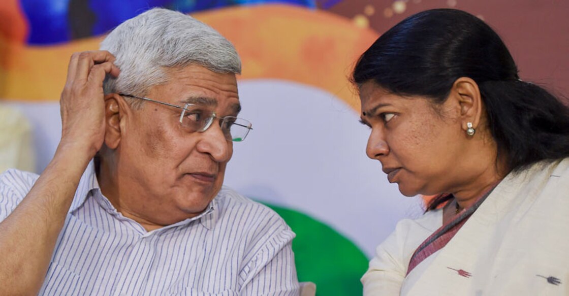 Prakash Karat wants 10 more state govts to follow Pinarayi, Mamata to bury NPR Prakash Karat wants 10 more state govts to follow Pinarayi, Mamata to bury NPR