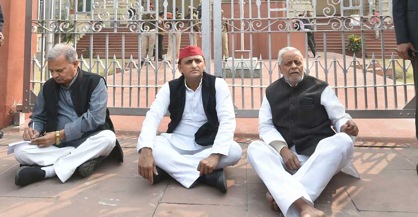 Opposition slams UP govt after Unnao rape victim's death