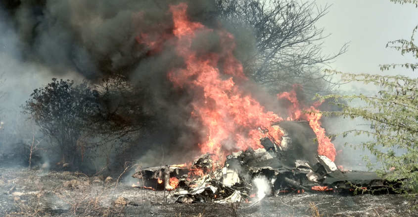 2 pilots killed as IAF Mirage 2000 aircraft crashes at HAL airport