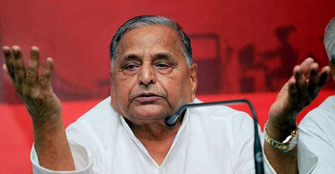 Mulayam admitted to Gurgaon hospital