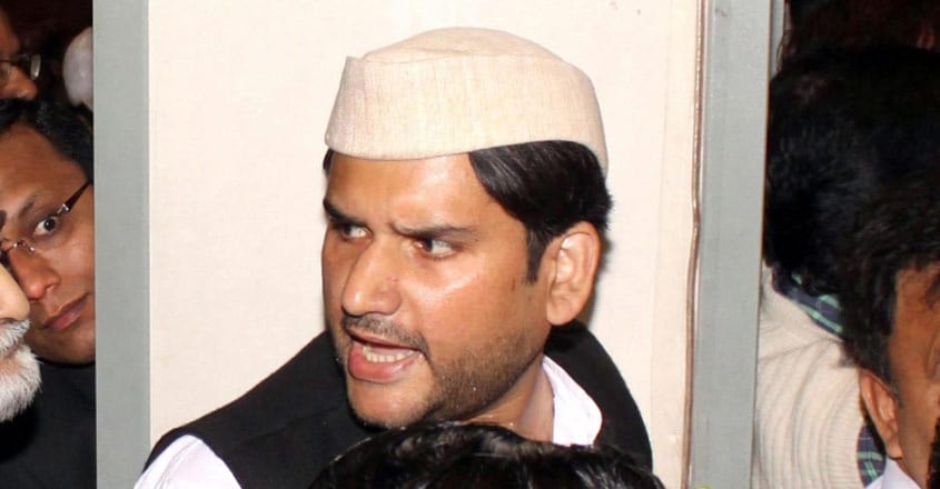 Extramarital affair? Wife killed Rohit Tiwari after seeing him sharing booze glass with another woman Extramarital affair? Wife killed Rohit Tiwari after seeing him sharing booze glass with another woman