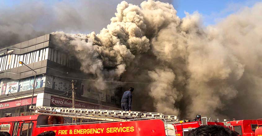 20 killed in Surat building fire 20 killed in Surat building fire