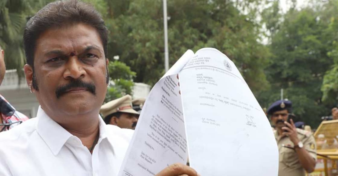2 Congress MLAs resign from Karnataka Assembly, BJP keeps close watch