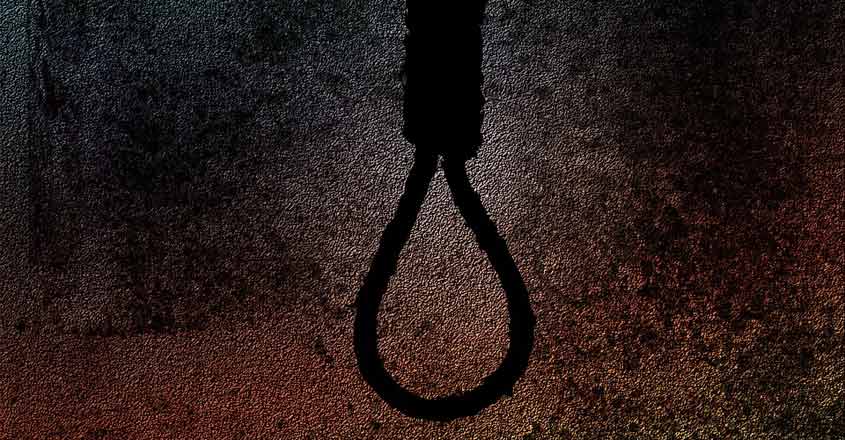 Woman kills herself after husband arrested in chain-snatching case