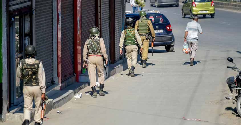 Kashmir on edge: Security beefed up, Internet services suspended, Omar, Mufti under house arrest Kashmir on edge: Security beefed up, Internet services suspended, Omar, Mufti under house arrest