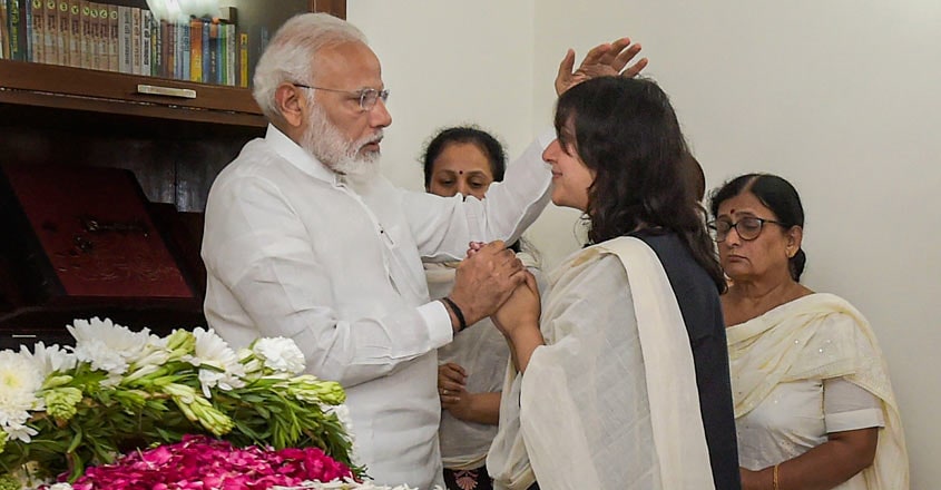 Thousands pay homage to Sushma Swaraj on her final journey Thousands pay homage to Sushma Swaraj on her final journey