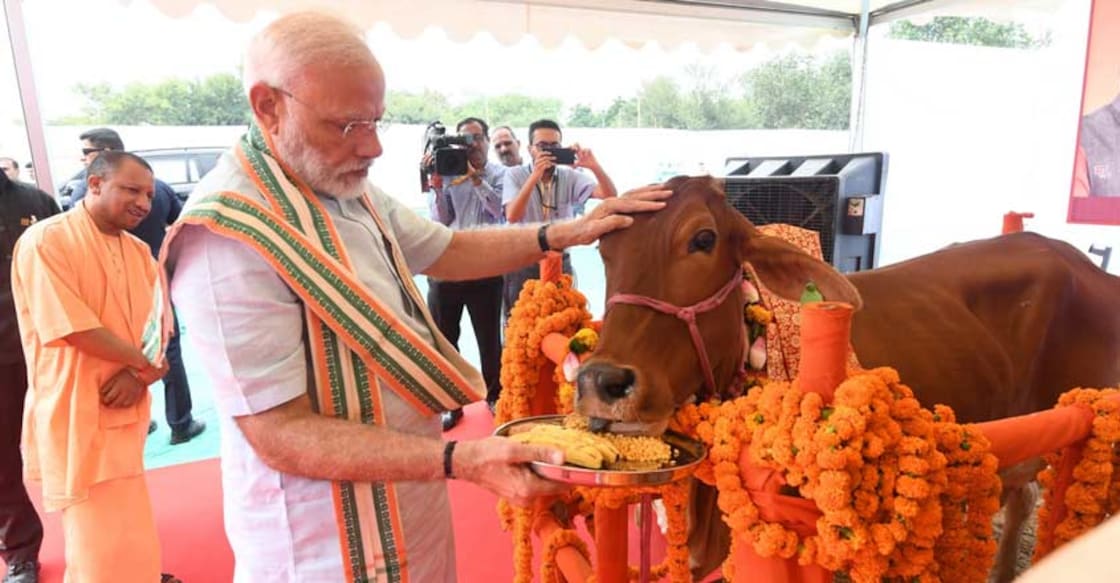 PM Modi says some feel 'Om' & 'cow' take India back to 16th century, opposition hits back PM Modi says some feel 'Om' & 'cow' take India back to 16th century, opposition hits back